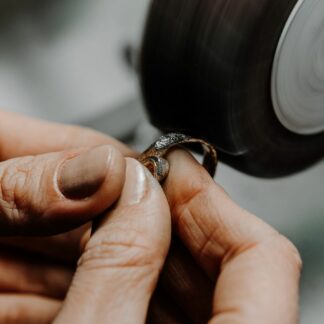 Warsztaty rzeźbienia w wosku + obróbka w pracowni (2 etapy)