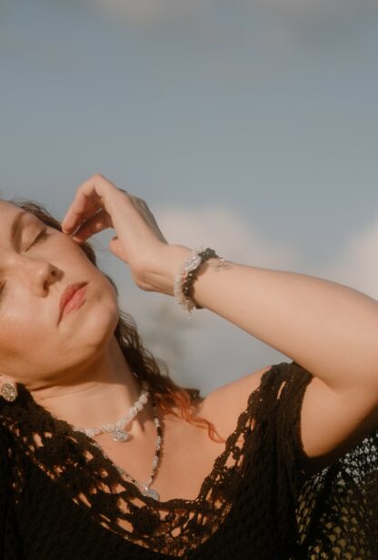 Bransoletka z kamieniem księżycowym z kolekcji Sunset - obrazek 2