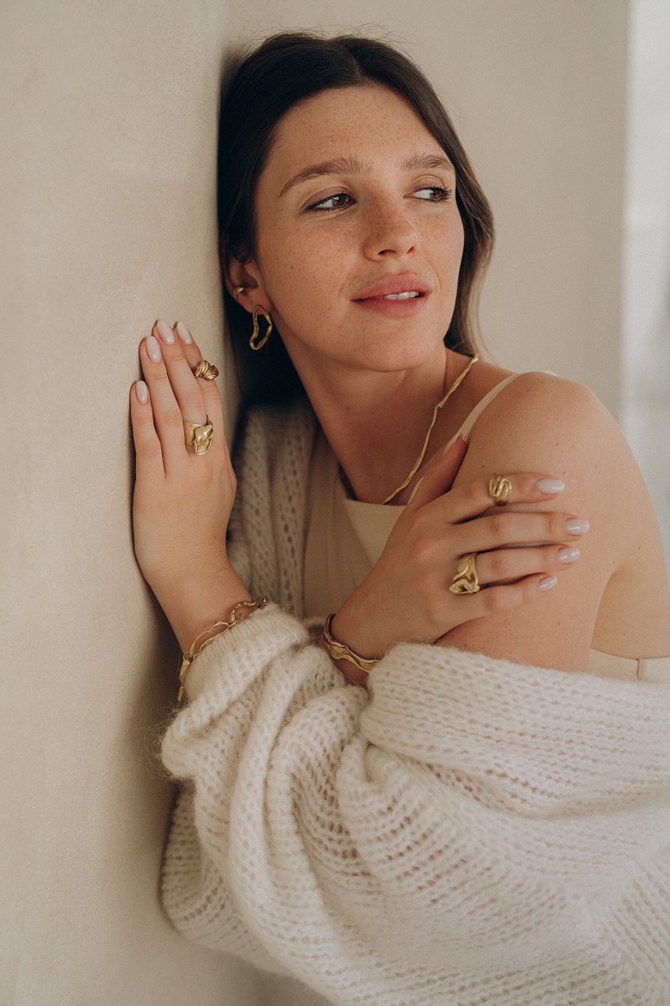 Mosiężne kolczyki Odbicie z kolekcji Fale - obrazek 4